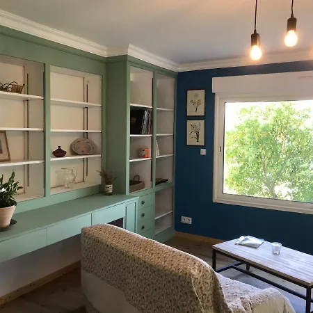 Appartement avec vue panoramique sur l'estuaire de la Gironde Plassac  Extérieur photo